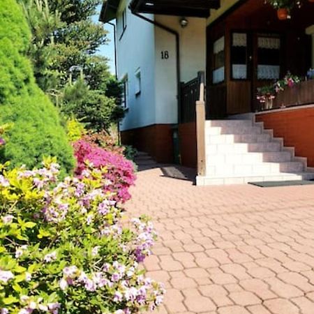 Pokoj W Warszawie-Wawer Varšava Exteriér fotografie